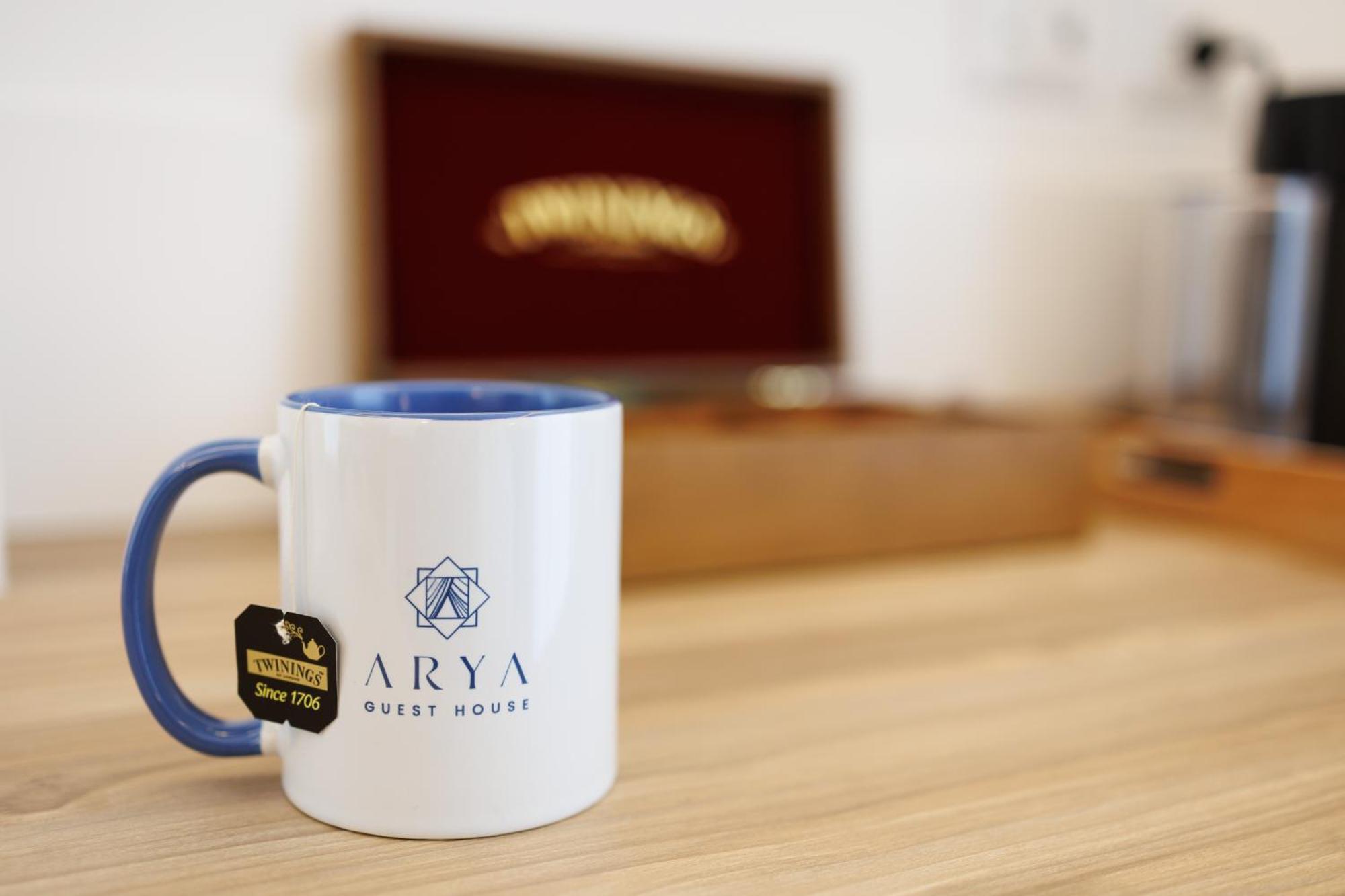 Arya Naples